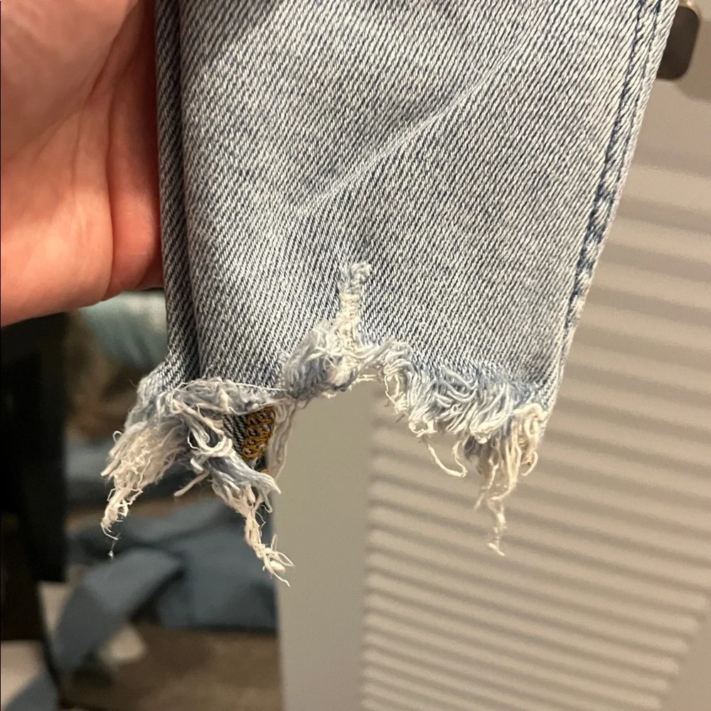 Zara Light Blue Ripped Jeans - Picture 3 of 6